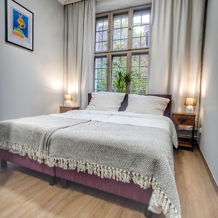 Happy Street Hostel Торунь Екстер'єр фото